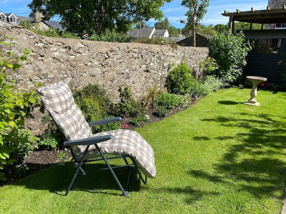 Mews Cottage Arnside - 2 Bedroom Cottage Exterior photo